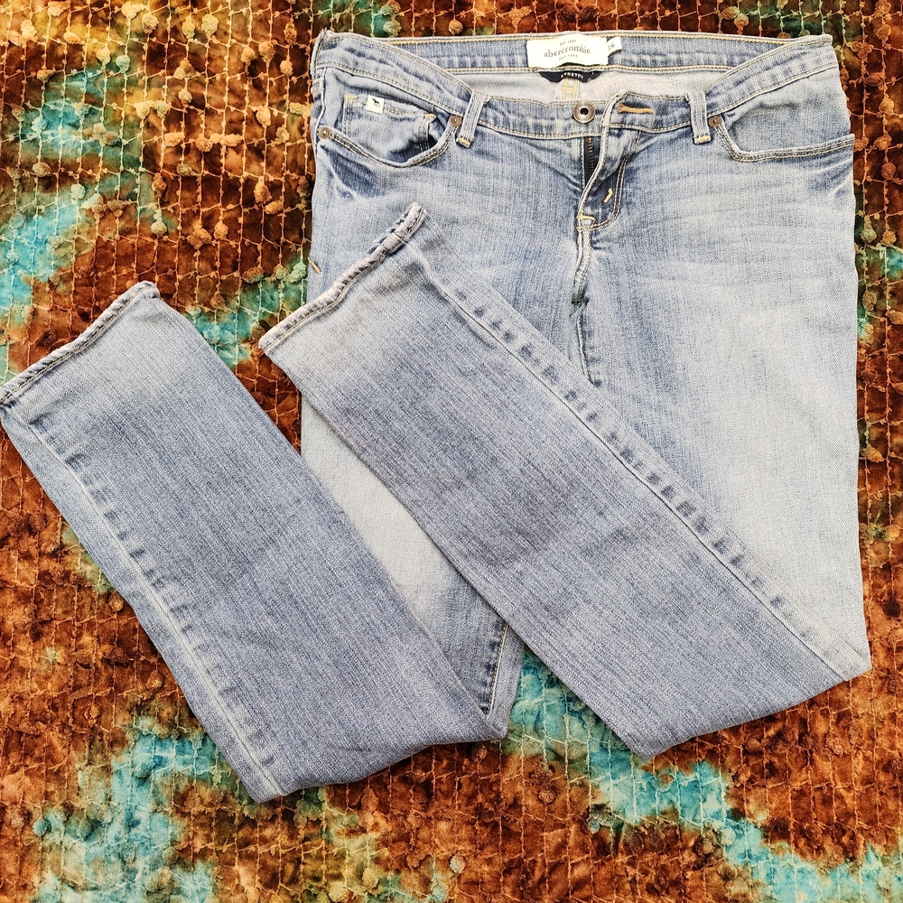 Abercrombie Girsl Youth Maddy Stretch Jeans. Size Youth 16.
